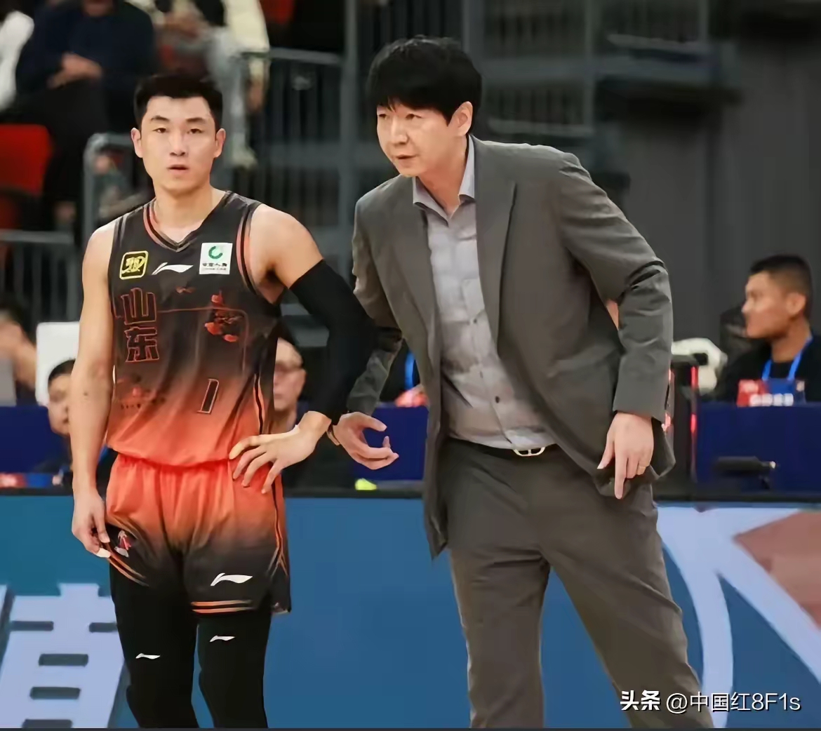 开云sport-山东队翻盘北京队，米切尔高光表现