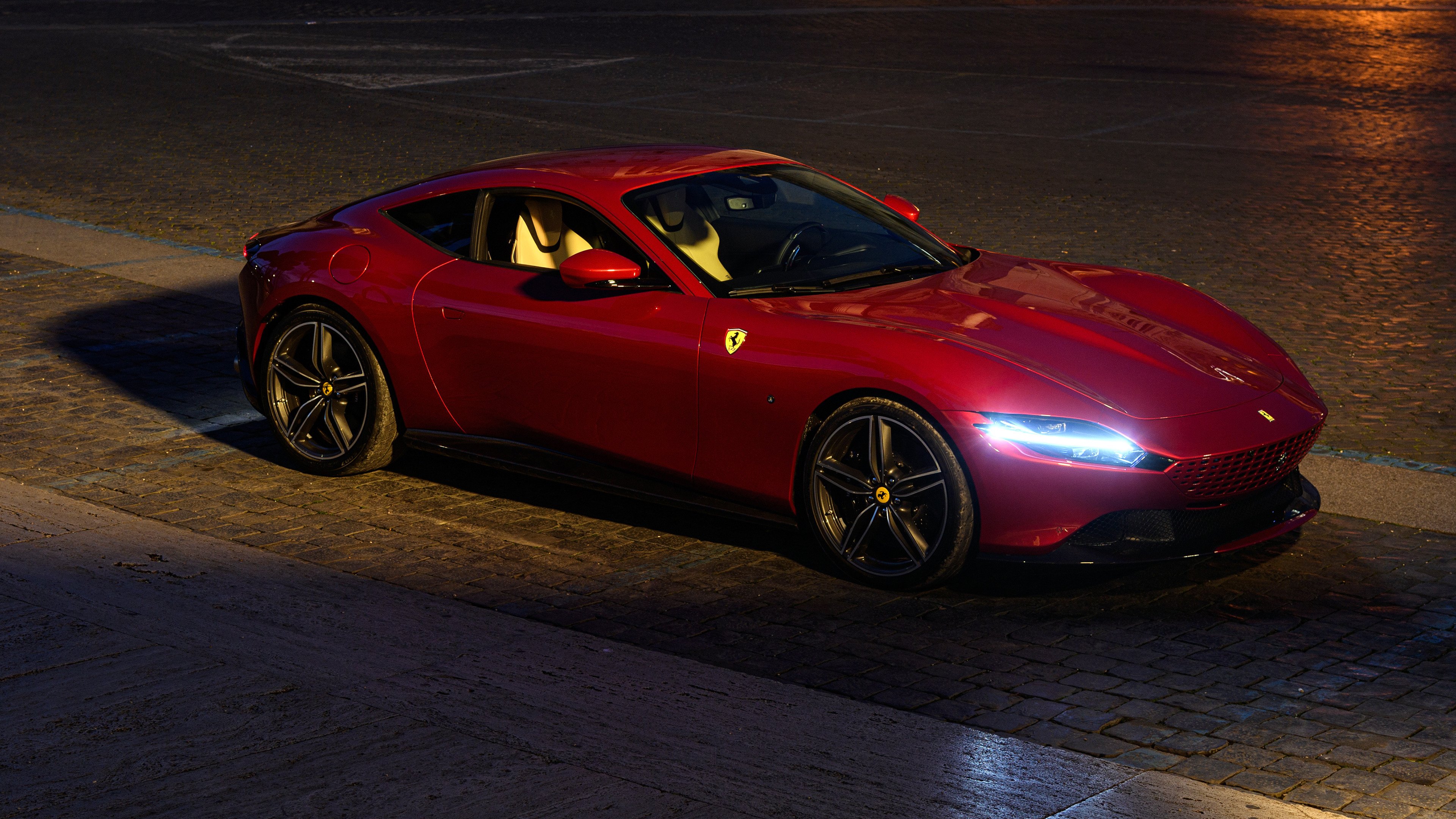 开云体育入口-不仅仅是足球，当哥伦比亚的引擎在巴黎街头轰鸣