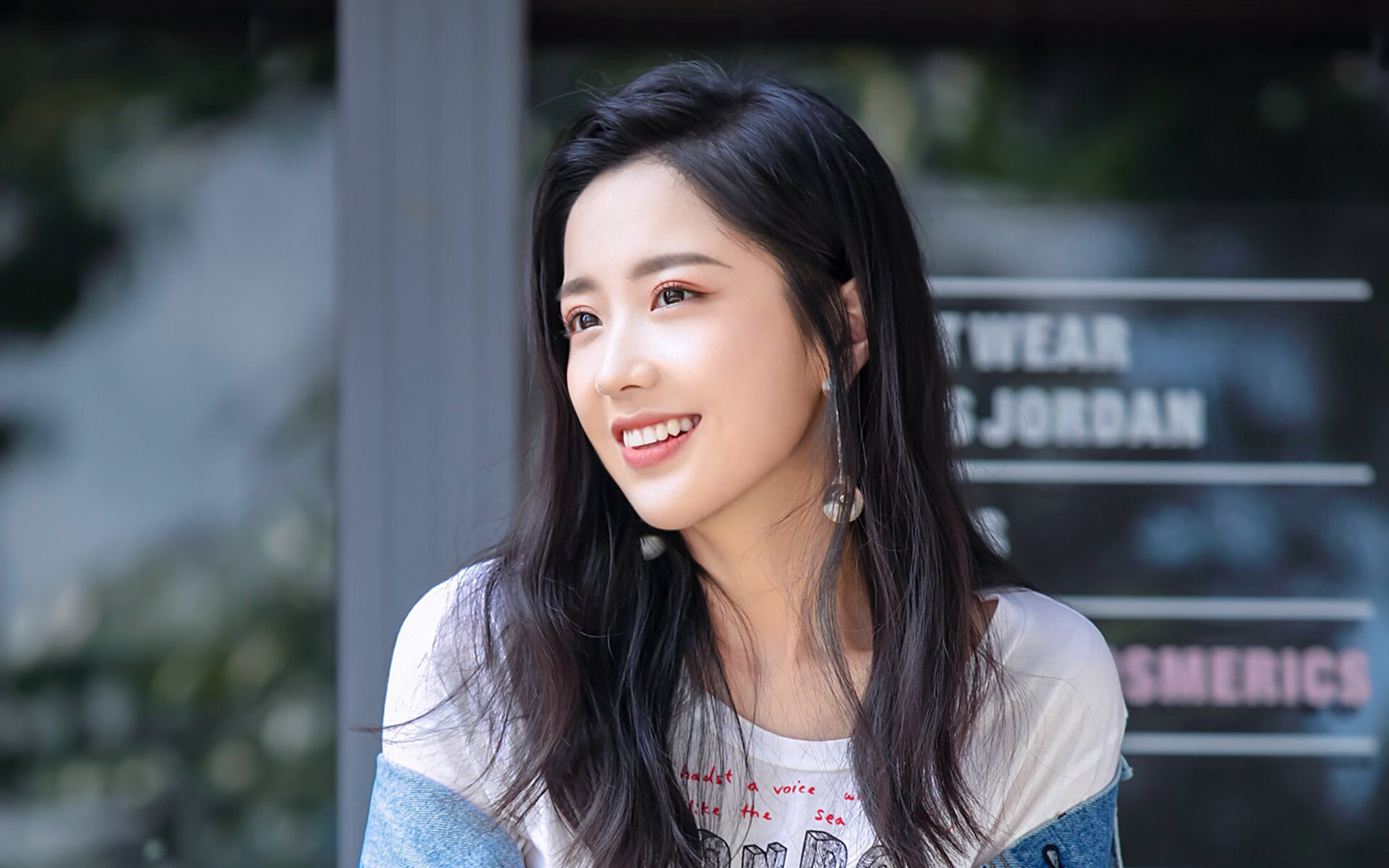 罗马狼烟卷枫叶赛道,当拉齐奥的蔚蓝强压加拿大赛道轰鸣