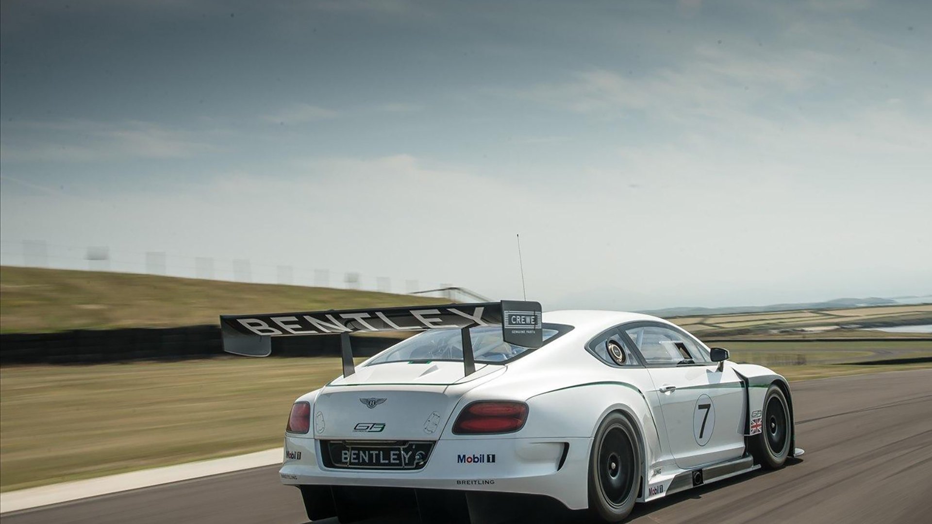 开云体育官网-数据风暴席卷联盟！武切维奇50+20+10超级三双，吉林男篮以压倒性优势横扫费城76人！